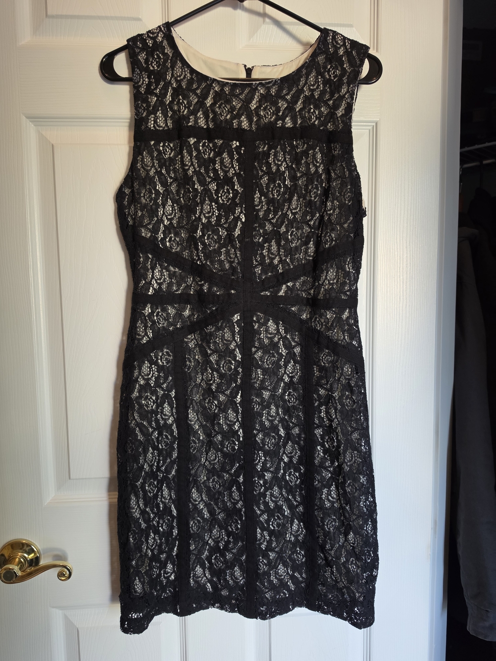 Bisou Bisou Black White Lace Dress Floral Lace Contrast Women's Pencil Dress